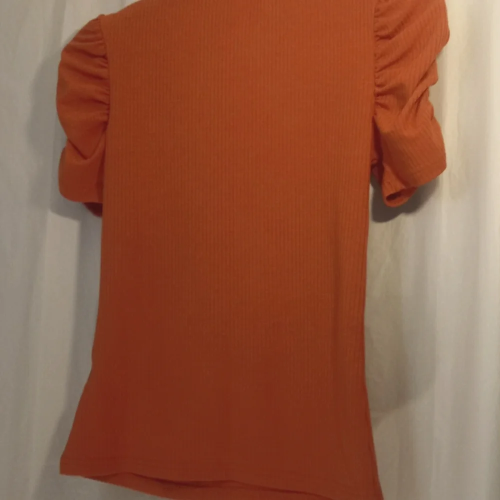 SHEIN TOP - Picture 5 of 8